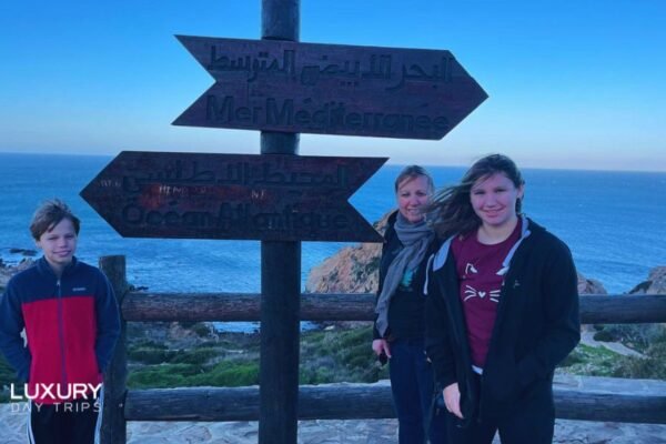 From Marbella: Luxury 2-Day Trip to Tangier & Chefchaouen